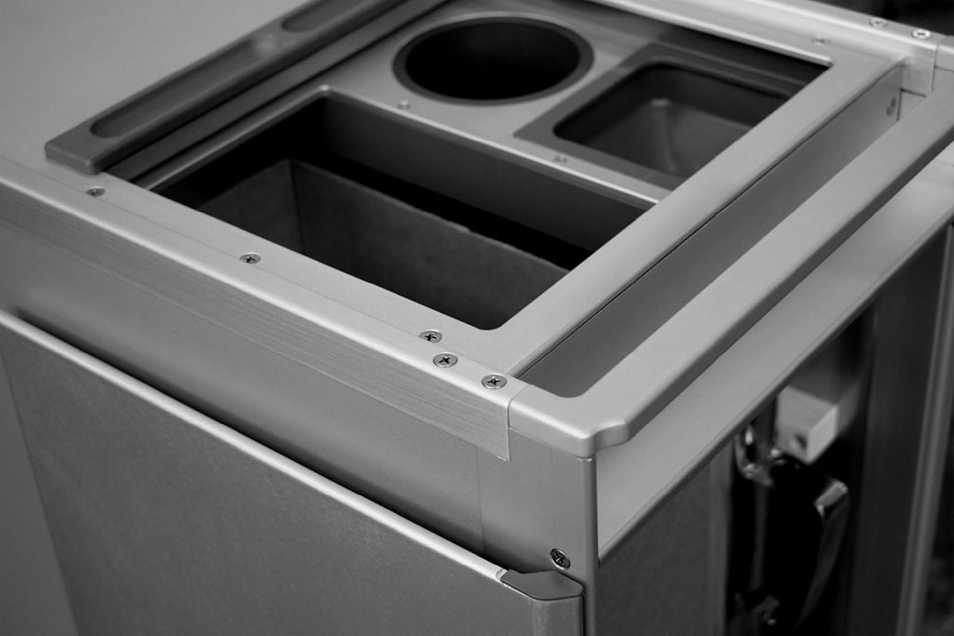 The Retrolley has several customisable compartments, which can be fitted for carriers’ specific needs