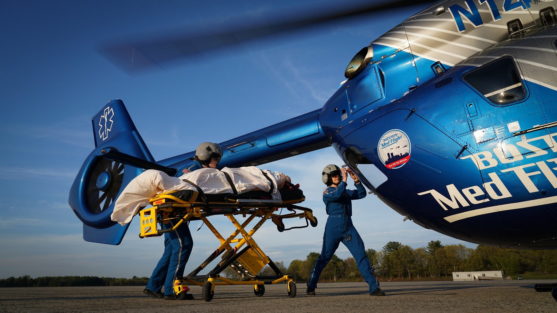 Why Are Helicopters Flying Over Boston Today >> H145 Joins The Ems Stable At Boston Medflight Helicopters Airbus Why Are Helicopters Flying Over Boston Today >> H145 Joins The Ems Stable At Boston Medflight Helicopters Airbus