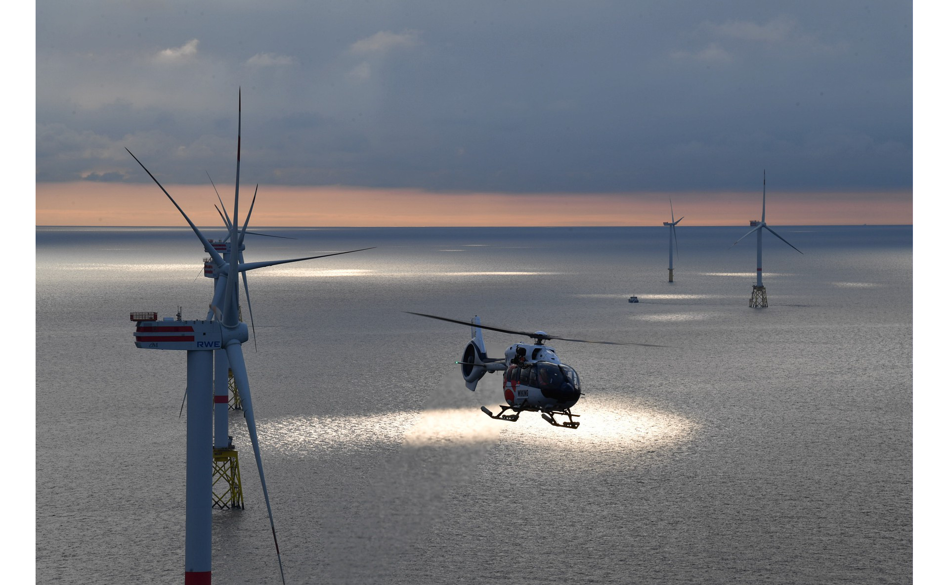 Wiking Helicopter Services just took delivery of a new H145, bringing its fleet to four H145s used in sea pilot transfers,  and technician wind farm transports from their base Wilhelmshaven, Emden, Wick (UK) and soon from Beccles (UK), Eemshaven and Den Helder (NL).
