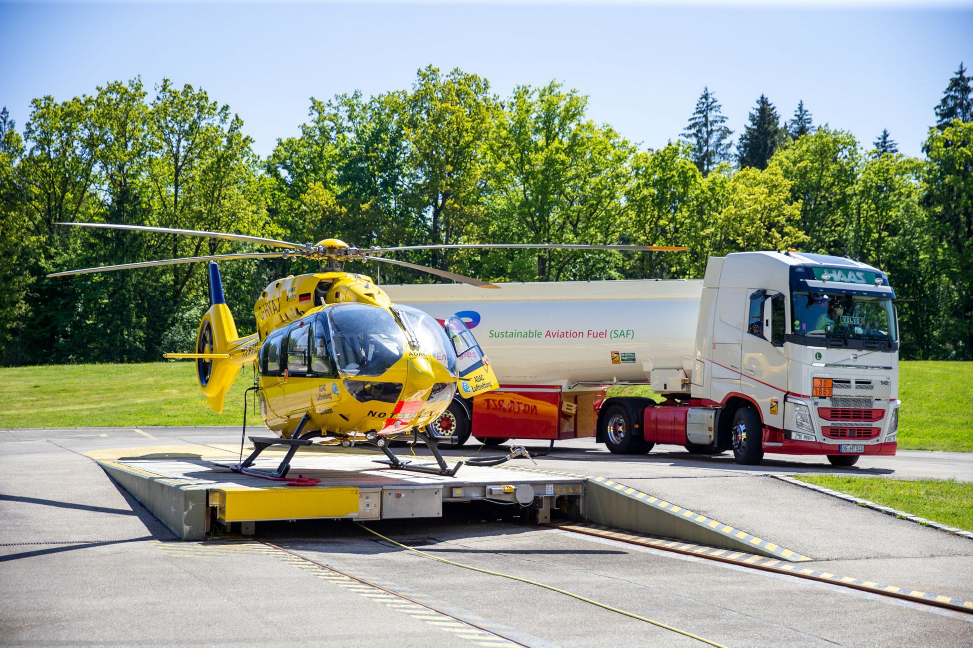 A rescue helicopter has flown on sustainable aviation fuel (SAF) for  the first time, achieving a new milestone in international aviation.