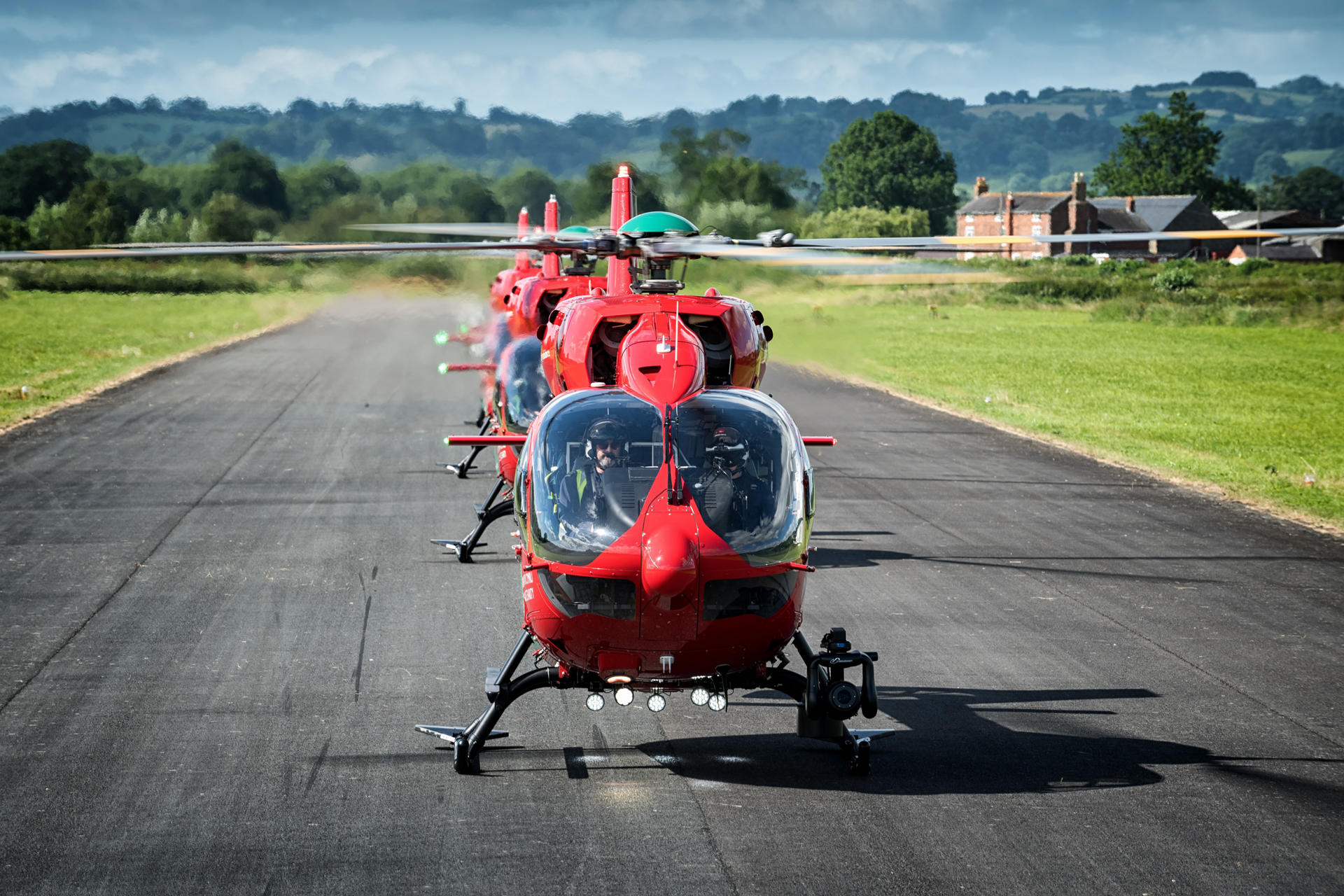As only the third HEMS operator in the UK to use the twin-engine H145, WAA puts their “four dragons” to use providing primary care services for the Welsh people. 