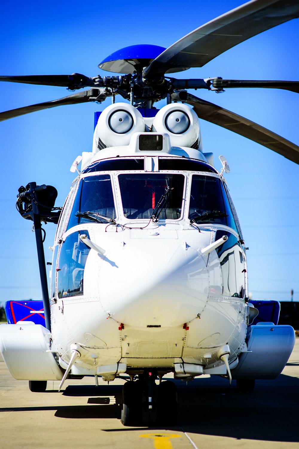 Air Center Helicopters Inc (ACHI) purchased 17 H225 helicopters previously devoted to the oil & gas market. Following the necessary retrofit work, these helicopters are now performing transport and utility missions for the U.S. Government, with an HCare Smart contract signed in October 2019 to guarantee their maximum availability. 