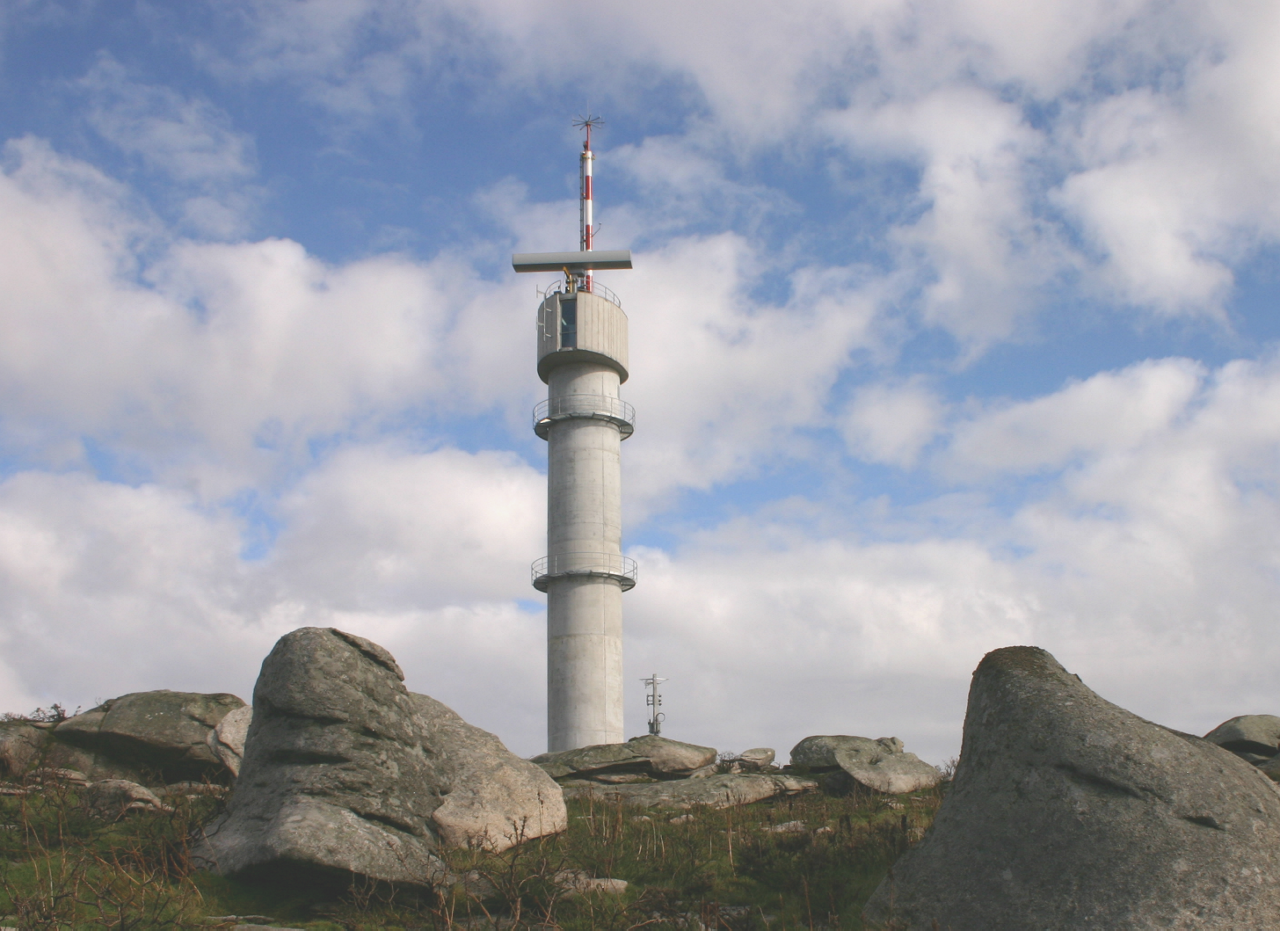 A surveillance radar for Airbus’ Vessel Traffic Services (VTS) offering.  
