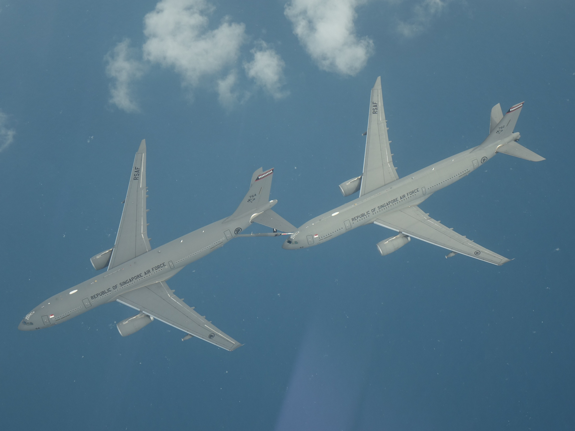 Two RSAF A330MRTTs during trials in Singapore - Copyright MINDEF
