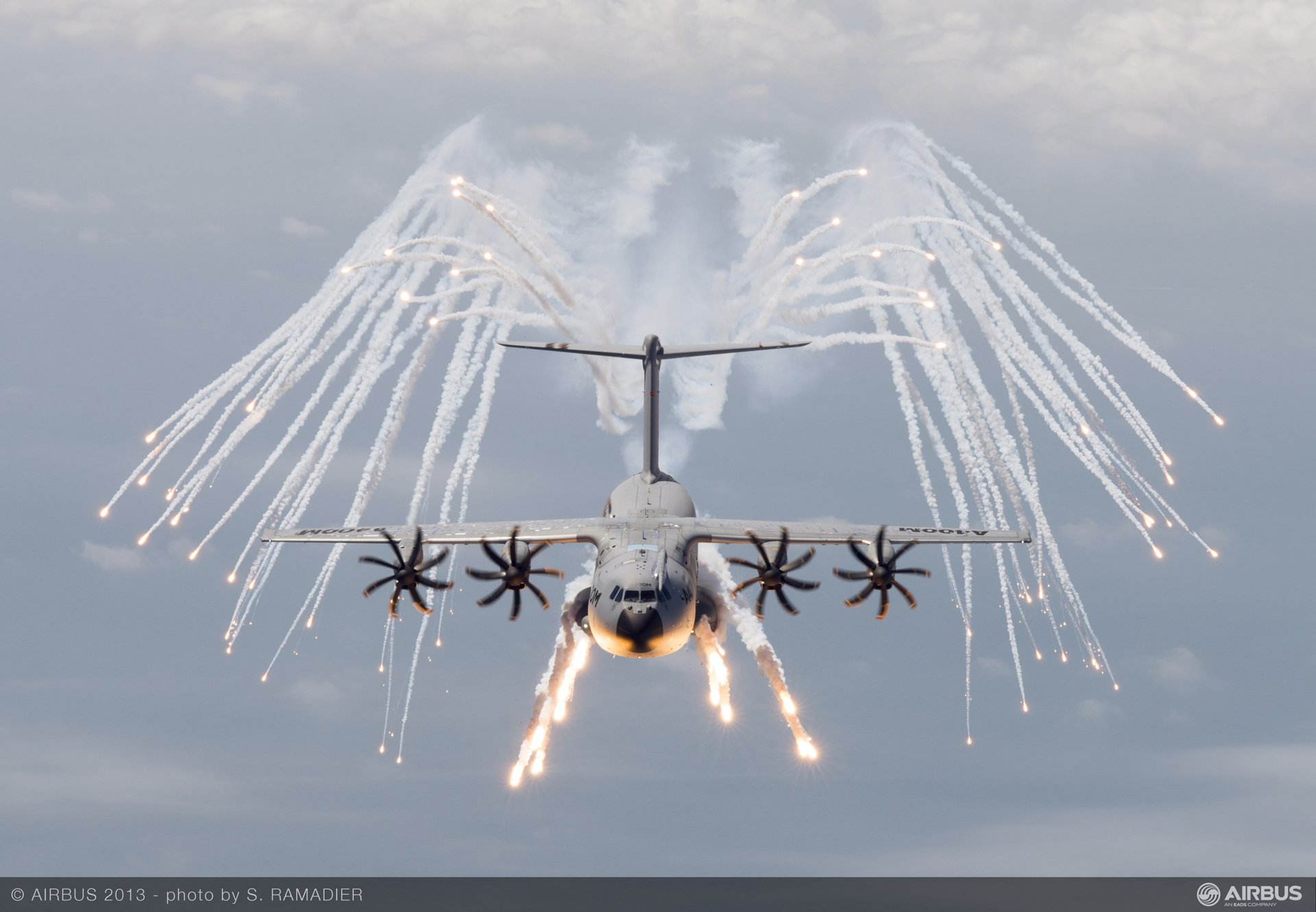 The A400M marks selfprotection system milestone with release of decoy