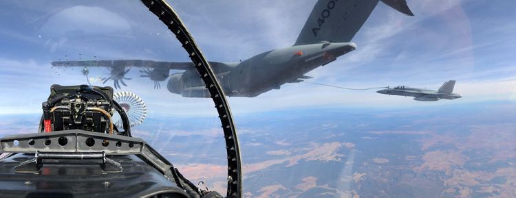 A400MrefuellingF 18 1