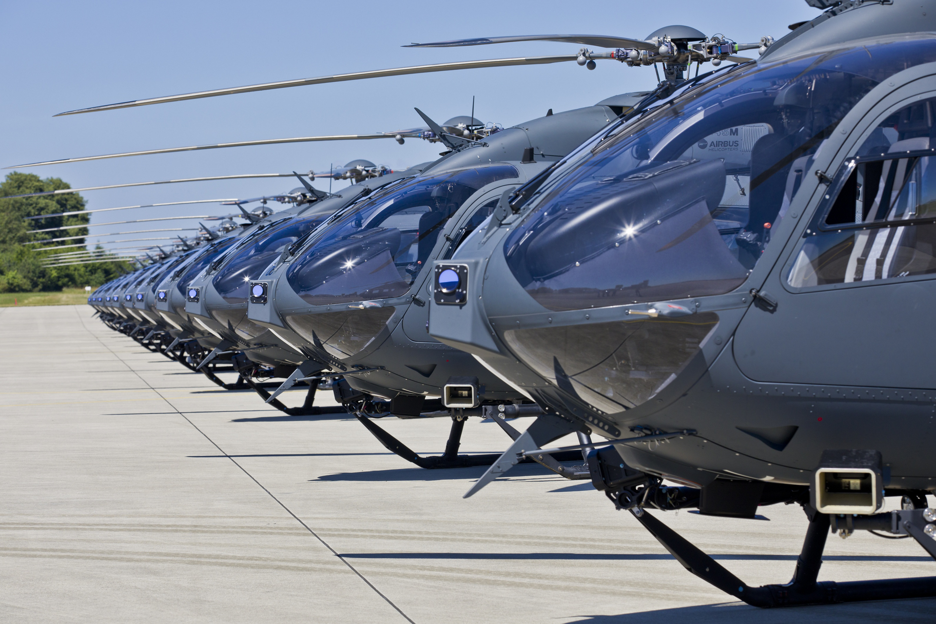 The H145M is the answer to today’s most demanding operations for which high versatility, high performance and cost effectiveness are needed.