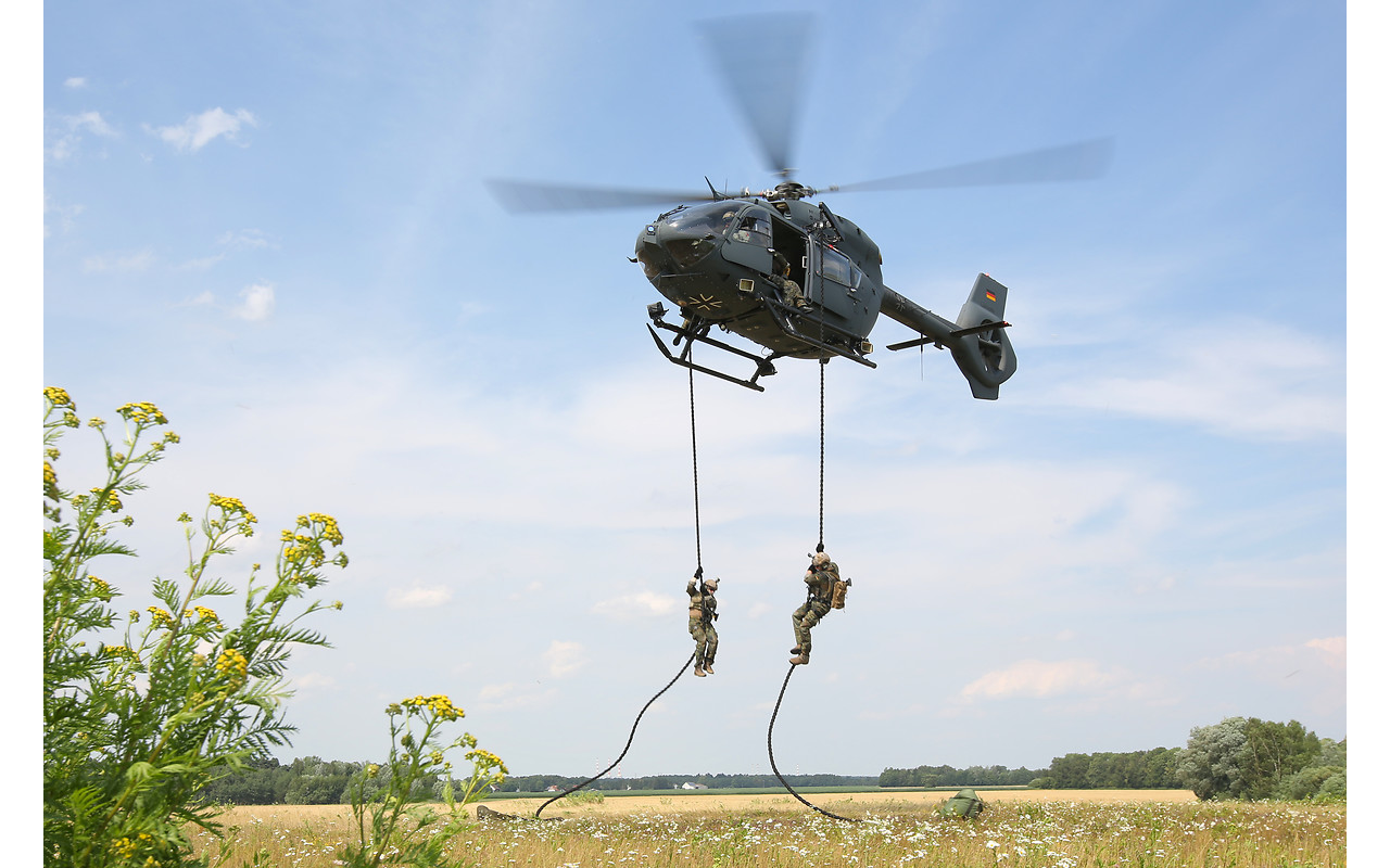 The H145M’s power, range, endurance, and payload capability provide a variety of deployment possibilities. 