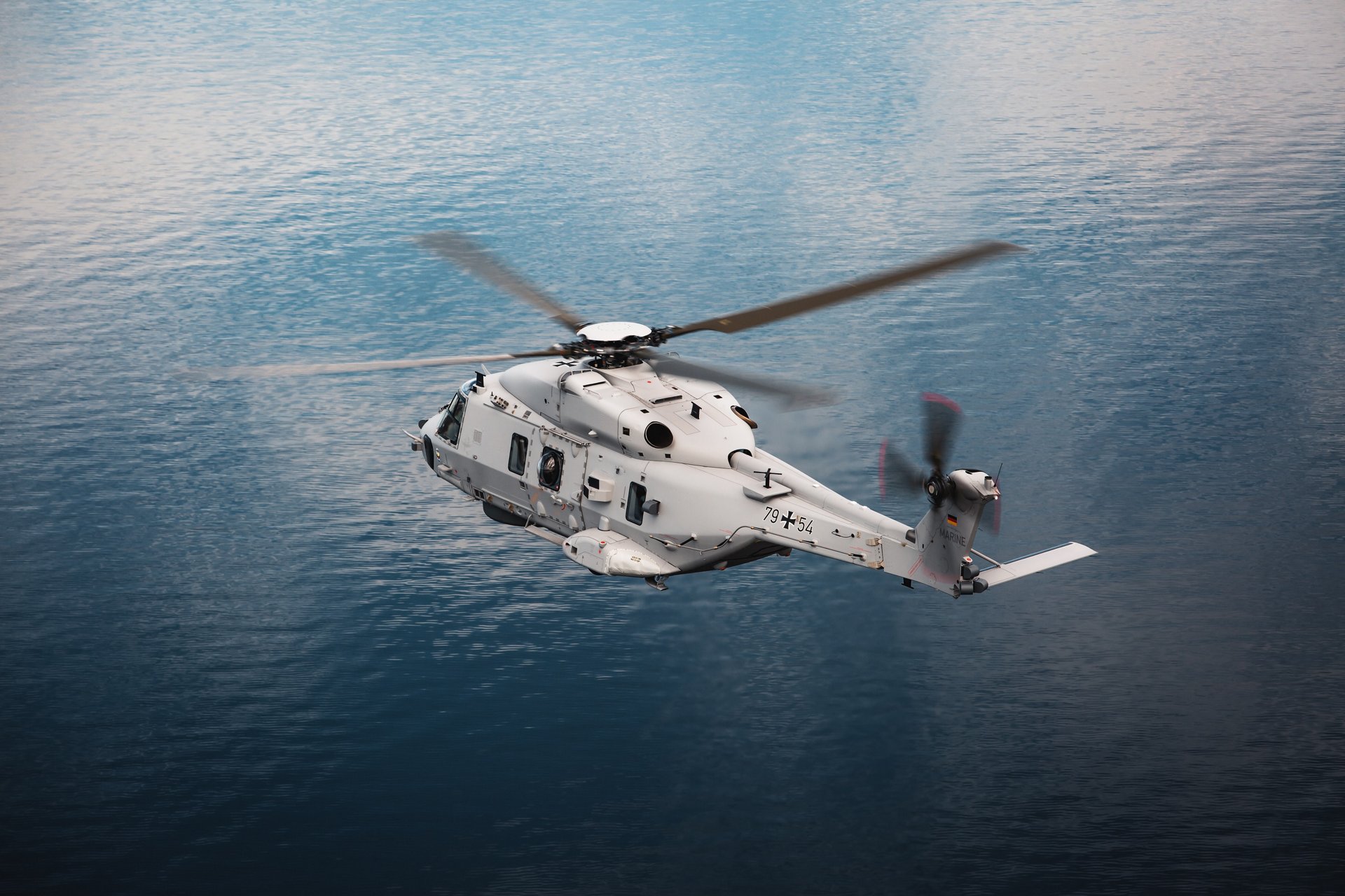Airbus Helicopters has delivered the first NH90 Sea Lion naval multi-role helicopter to the Federal Office of Bundeswehr Equipment, Information Technology and In-Service Support (BAAINBw), with a further two to be delivered by the end of the year.
