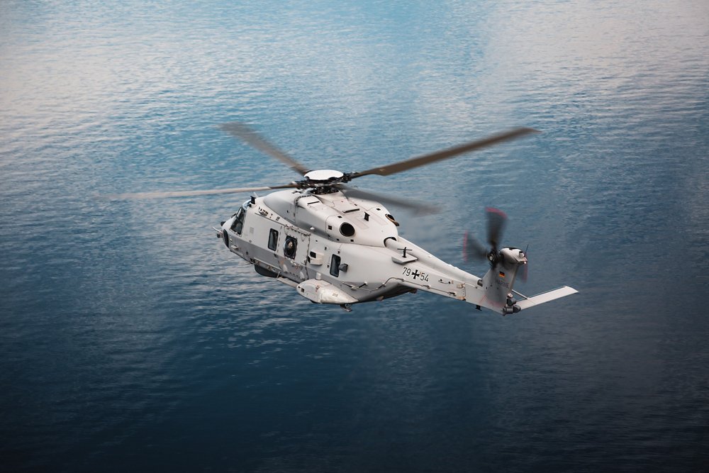 图为德国海军首架NH90海狮多用途旋翼飞机，该飞机于2019年由空客直升机公司交付。乐动体育app靠谱吗