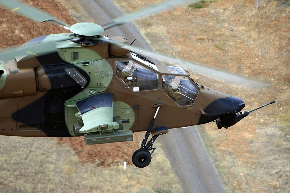 乐动体育app靠谱吗空中客车的老虎有战斗直升机，用两个MTR390“增强”发动机。