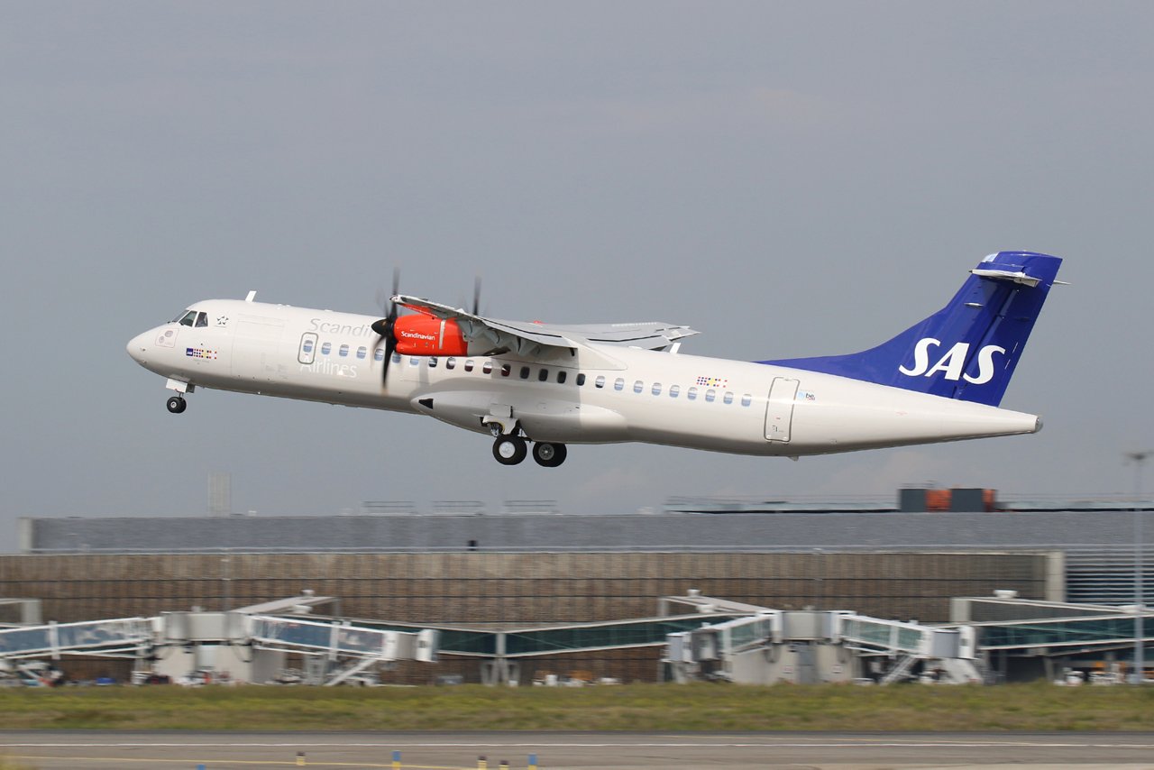 Flybe Welcomes The Atr 72 600 Aircraft Company Airbus