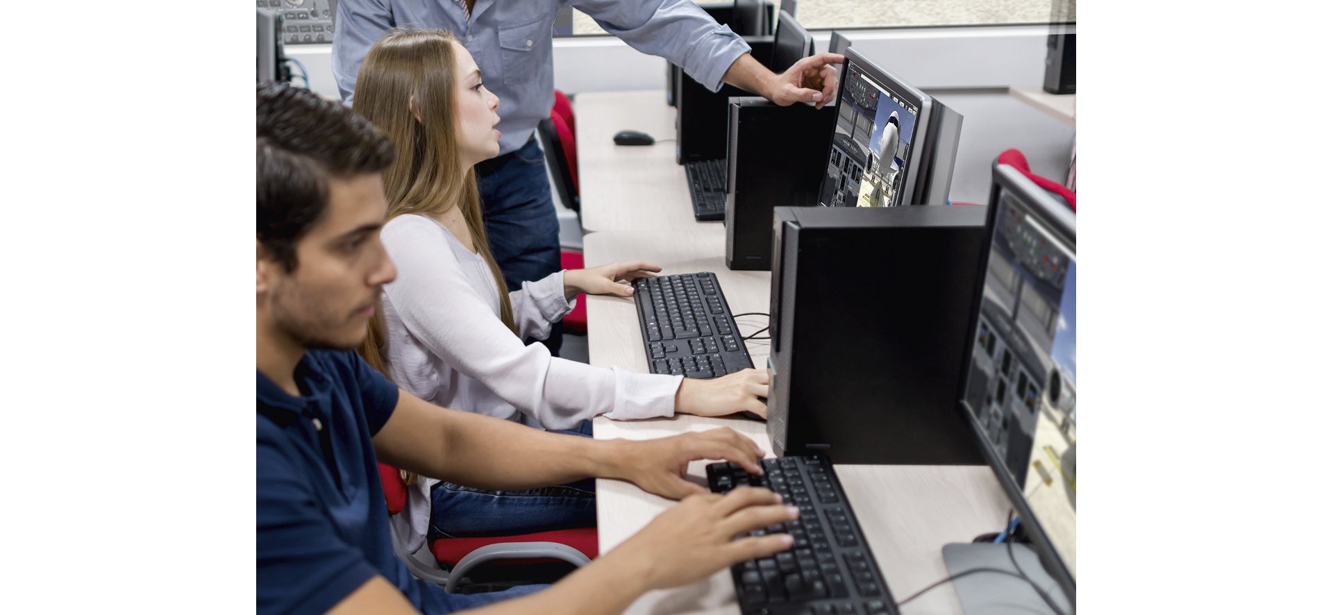 ‘ACT for Academy’ (Airbus Competence Training) is a maintenance training software solution under the Airbus’ Training Services that aims to familiarise students with the latest Airbus aircraft technology and maintenance procedures, in a classroom environment. 