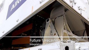 MetOp-SG-B structure arrival in Friedrichshafen