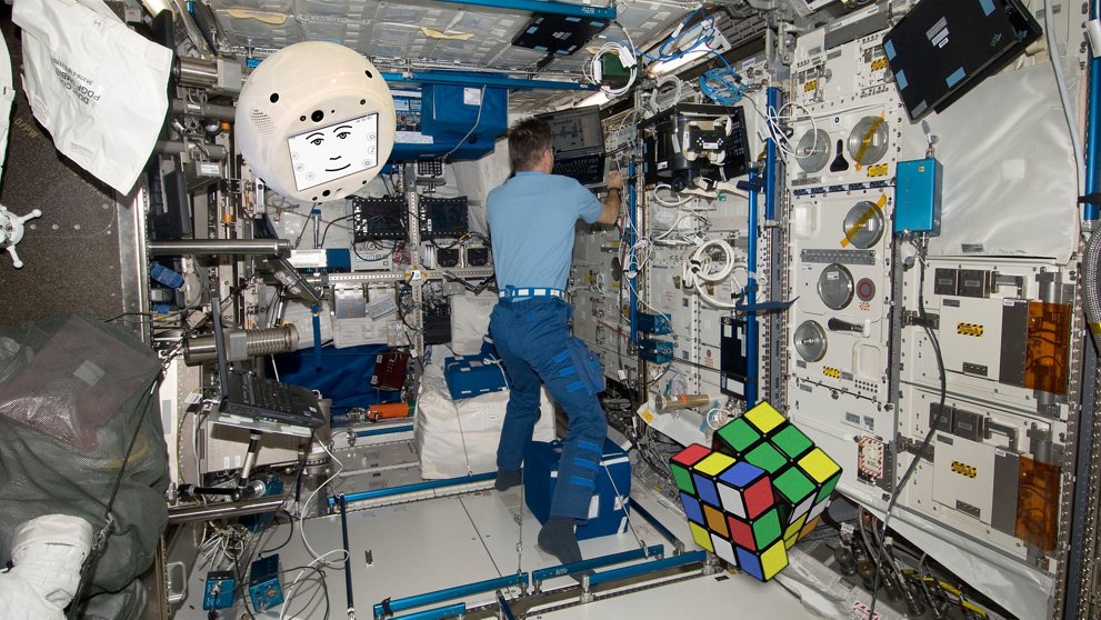 A propos de CIMON .... l'IA qui arrive dans l'ISS CIMONonISScube