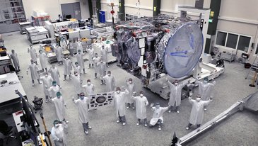 Goodbye-JUICE-The-Jupiter-probe-has-left-the-Satellite-Centre-Friedrichshafen-Germany