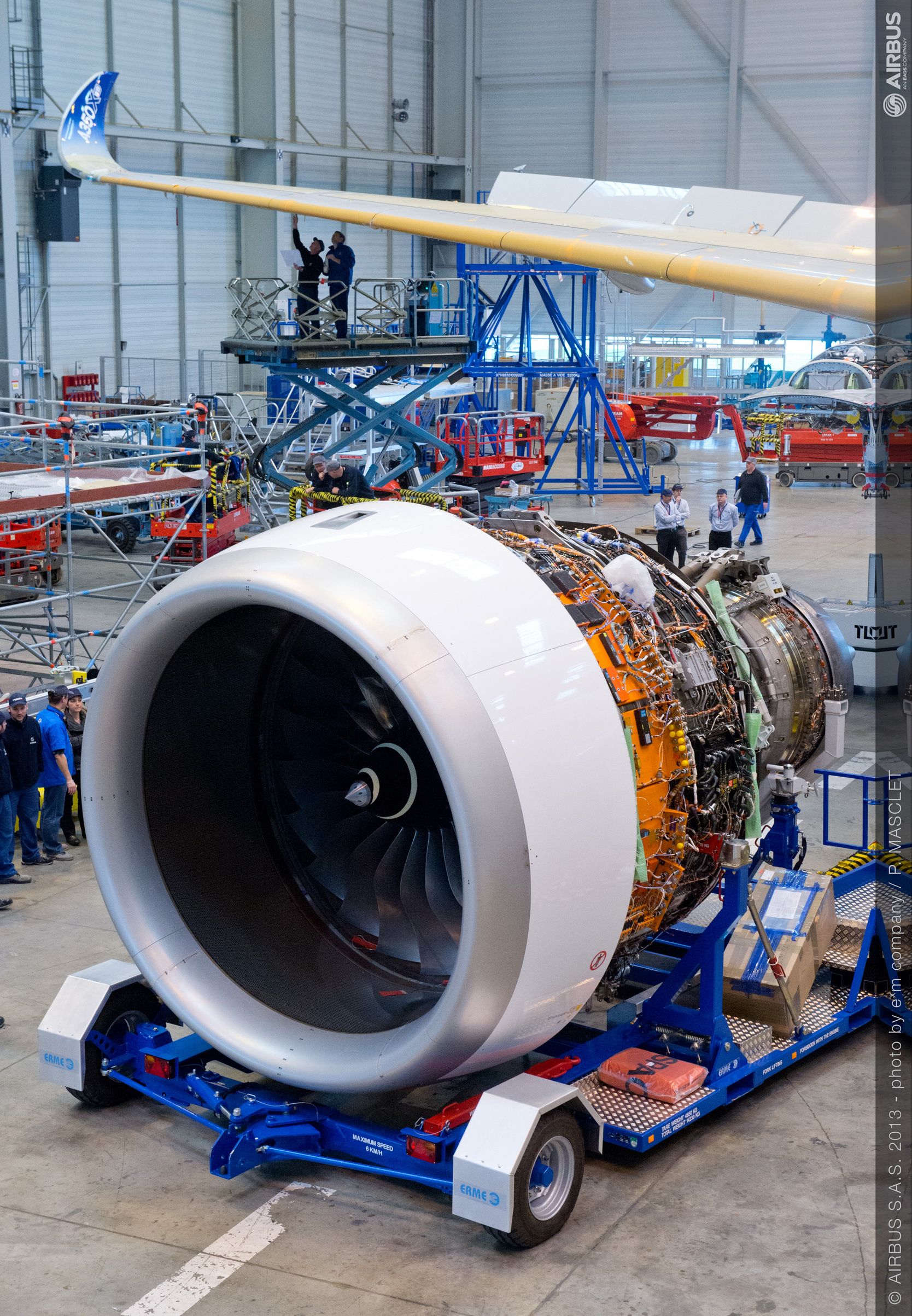 Airbus Proc 232 De 224 L Installation Des R 233 Acteurs Trent Xwb De