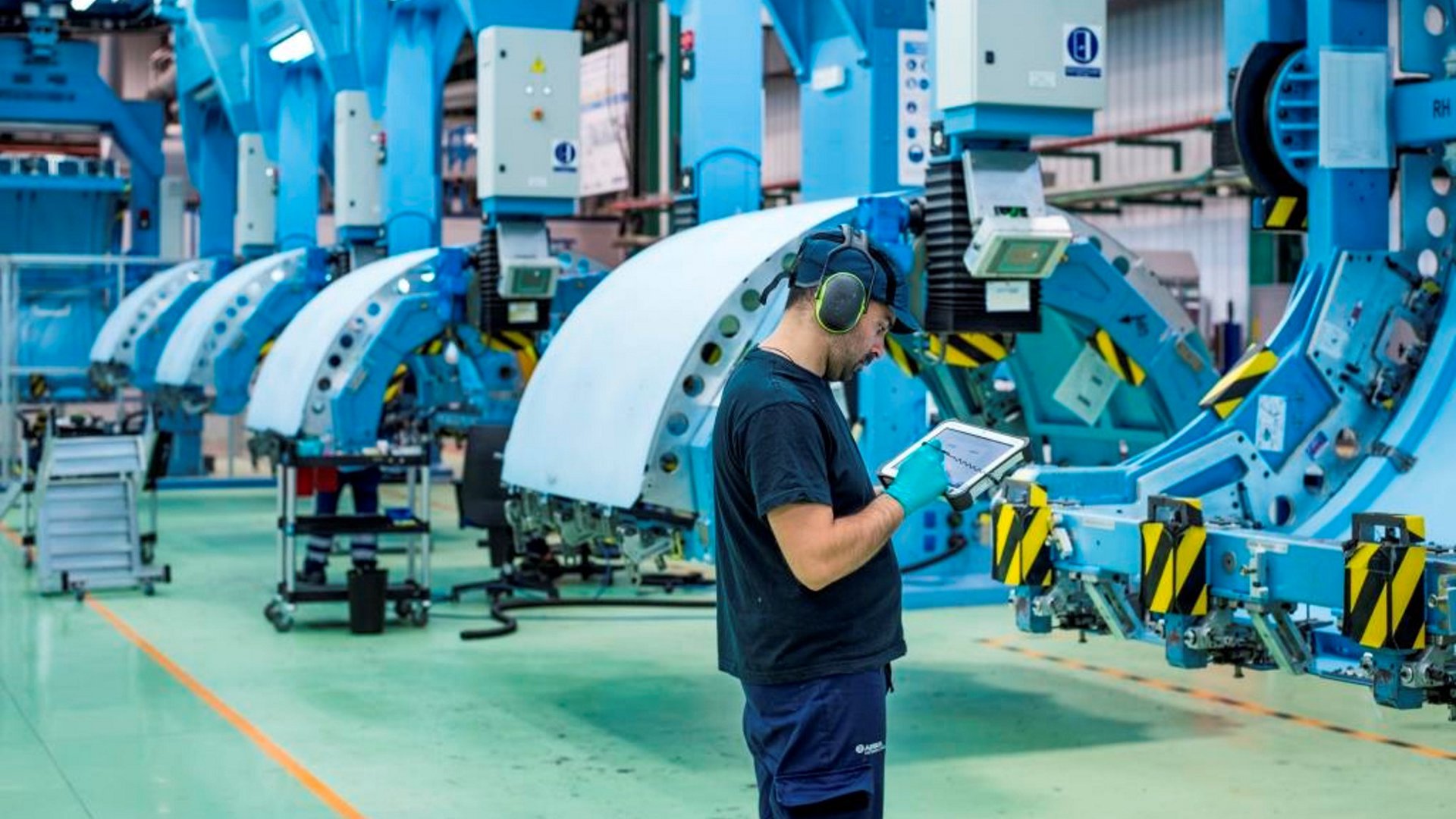 Aerostructures